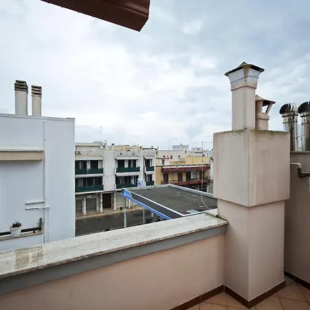 Apartment Piu In Alto Del Blu